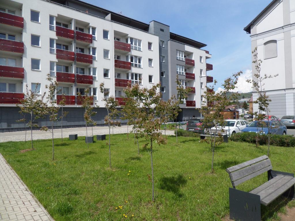 Apartman Vrchlabi - Centrum מראה חיצוני תמונה