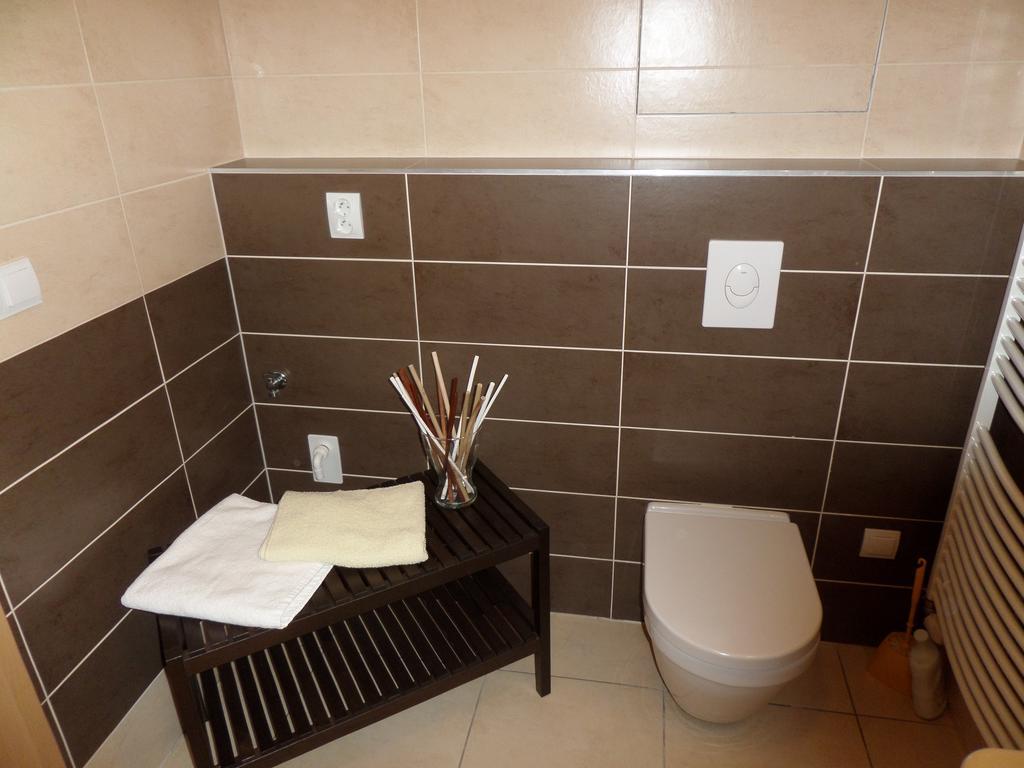 Apartman Vrchlabi - Centrum מראה חיצוני תמונה